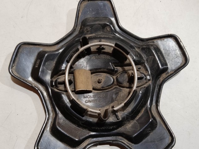 201109 Fiat 500x felni közép kupak 735571612