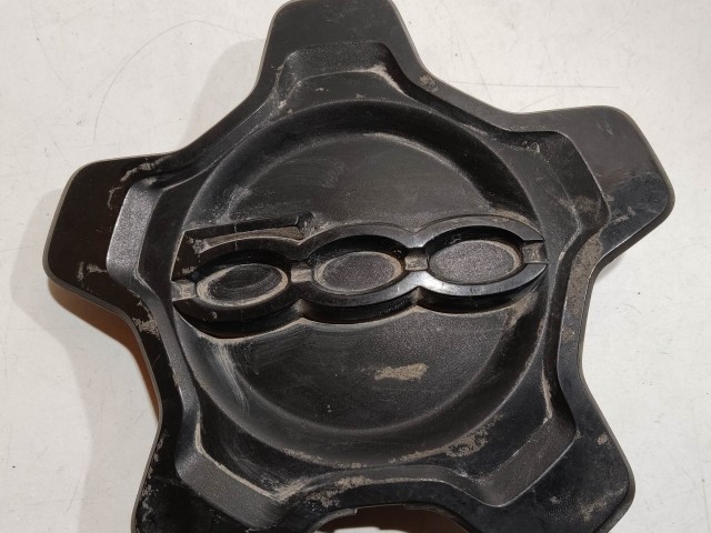 201109 Fiat 500x felni közép kupak 735571612