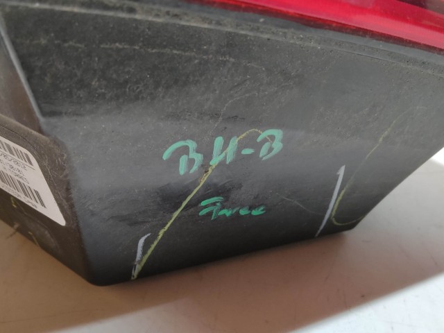 201128 Fiat Freemont 2011-2015 bal hátsó belső lámpa 68078517AD