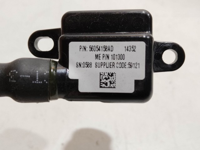 201132 Fiat Freemont tolatókamera K56054158AD