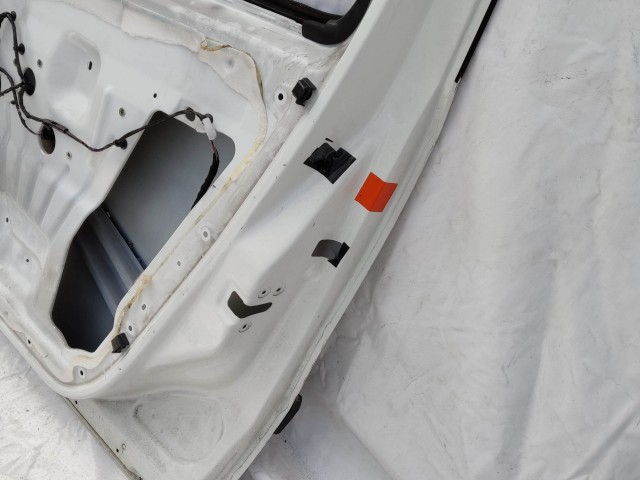 201194 Fiat Doblo 2009-2022 jobb első fehér színű ajtó,a képen látható sérüléssel