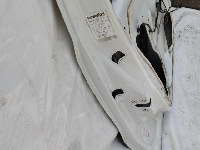 201197 Fiat Doblo 2009-2022 bal első fehér  színű ajtó, a képen látható sérüléssel