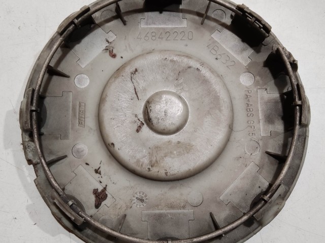 201248 Fiat Multipla 1998-2010 Felni közép kupak 46842220