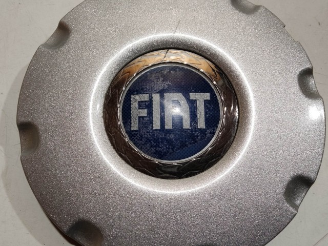 201252 Fiat Multipla 1998-2010 Felni közép kupak 46842220