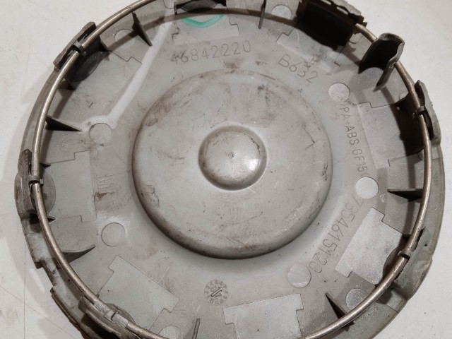 201257 Fiat Multipla 1998-2010 Felni közép kupak 46842220