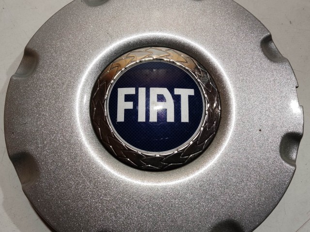 201257 Fiat Multipla 1998-2010 Felni közép kupak 46842220
