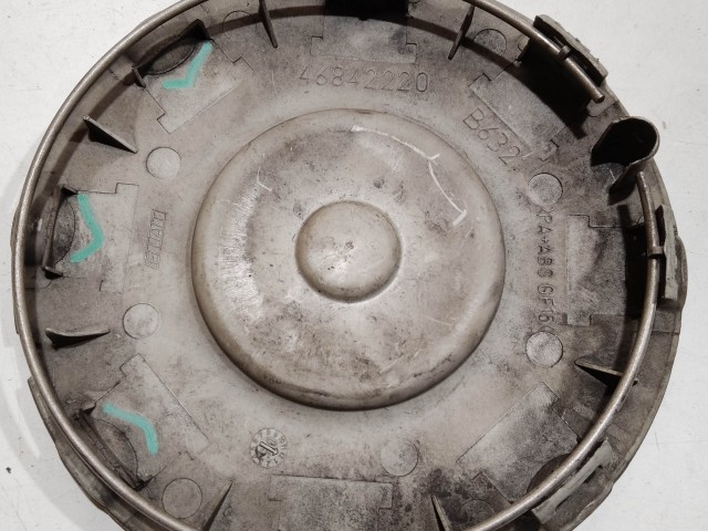 201259 Fiat Multipla 1998-2010 Felni közép kupak, 3 rögzítőfűl törött!!!!