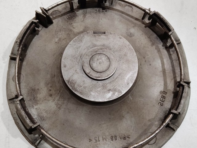 201272 Fiat Marea felni közép kupak 46445923