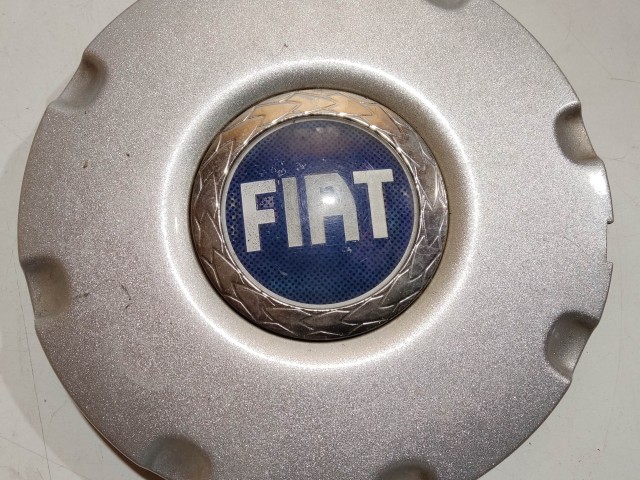 201284 Fiat Multipla 1998-2010 Felni közép kupak 46842220