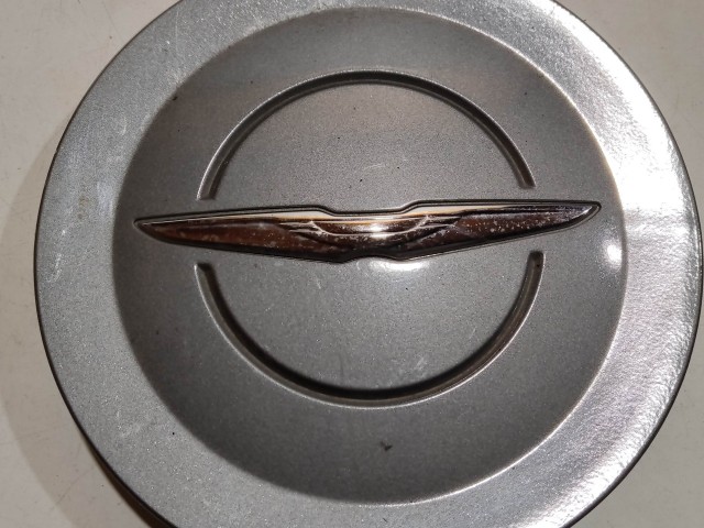 Chrysler Felni közép kupak Használt  Ezüst 