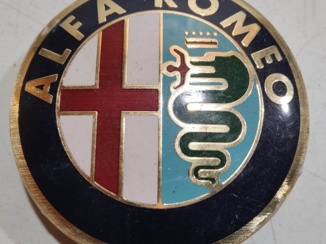 Alfa Romeo Brera  2005-2010 Felni közép kupak Használt  