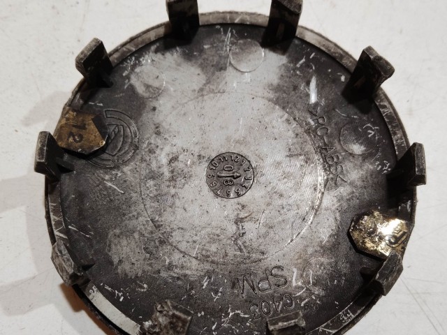 201337 Alfa Romeo 159, Brera, Spider, Giulietta alufelni közép kupak, a képen látható állapotban