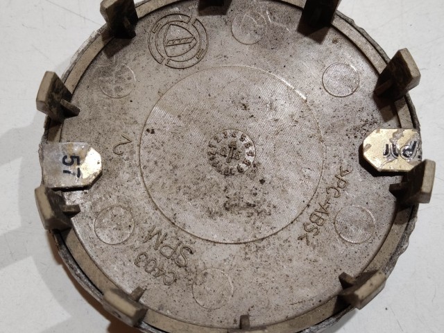 201342 Alfa Romeo 159, Brera, Spider, Giulietta alufelni közép kupak, a képen látható állapotban