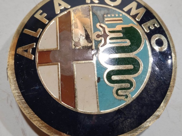 Alfa Romeo Brera  2005-2010 Felni közép kupak Használt  