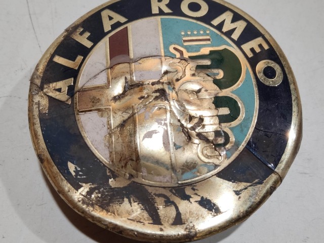 Alfa Romeo Brera  2005-2010 Felni közép kupak Használt  