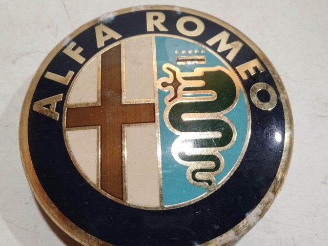 Alfa Romeo Brera  2005-2010 Felni közép kupak Használt  