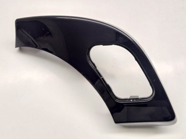 Alfa Romeo Giulietta FL 156088382 számú műszerfal párna betét