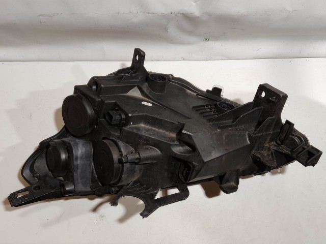 201580 Citroen Berlingo, Peugeot Partner 2008-2018 jobb első fényszóró 89318041