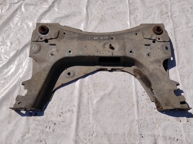 201588 Renault Clio III. 2007-2014 első segédalváz (bölcső)