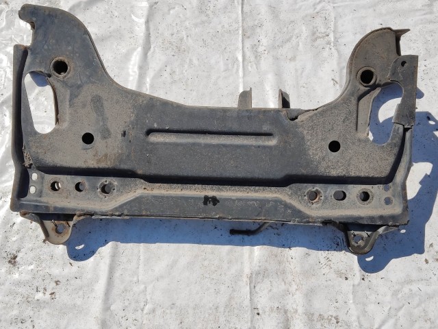 201589 Ford Fiesta 2002-2008 első segédalváz (bölcső)