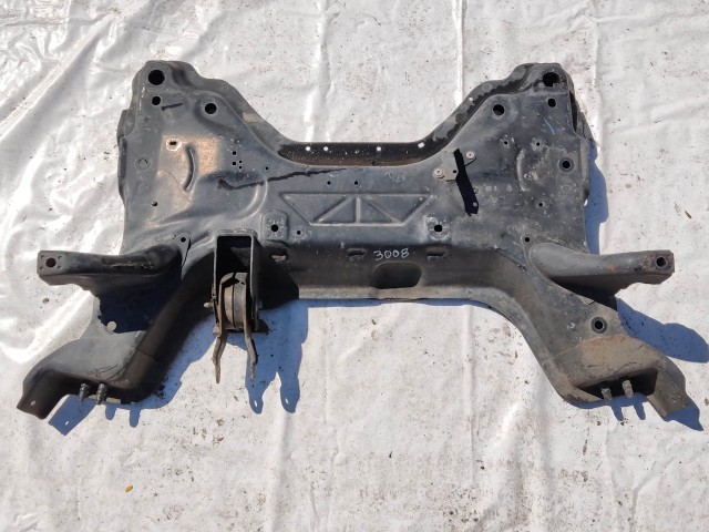 201590 Peugeot 3008 első segédalváz, (bölcső)