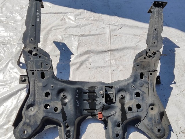 201597 Lancia Ypsilon III.  2011-2024 első segédalváz (bölcső)