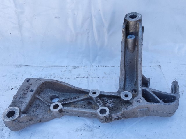 201614 Audi, Seat, Skoda Volkswagen jobb első alsó lengőkar tartó 1K0199295E