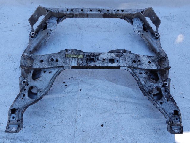 202615 BMW 3 E90, E91 2005-2011 első segédalváz (bölcső)