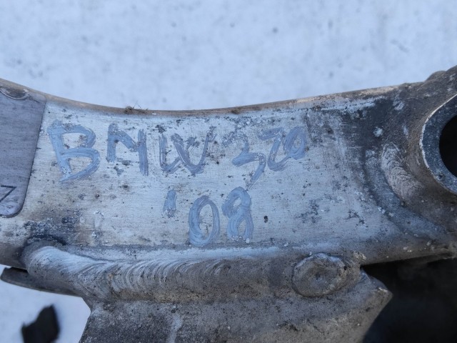 202615 BMW 3 E90, E91 2005-2011 első segédalváz (bölcső)