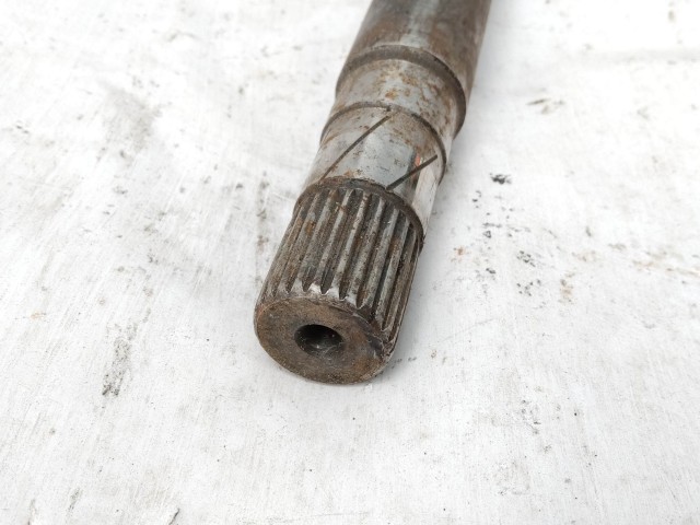 201913 Alfa Romeo MiTo 2008-2018 1,4 16v 135 Le MultiAir jobb első féltengely 25 bordás, a képen látható sérüléssel