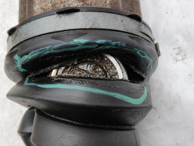 201913 Alfa Romeo MiTo 2008-2018 1,4 16v 135 Le MultiAir jobb első féltengely 25 bordás, a képen látható sérüléssel