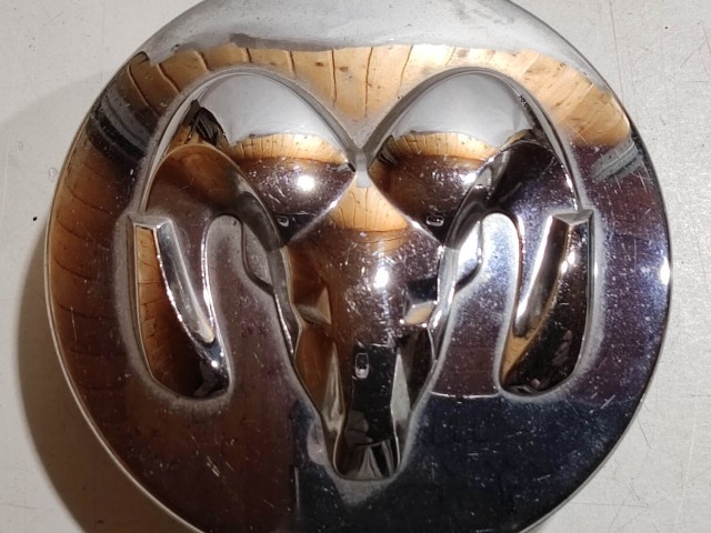 201925 Dodge Journey Felni közép kupak K52110398AA