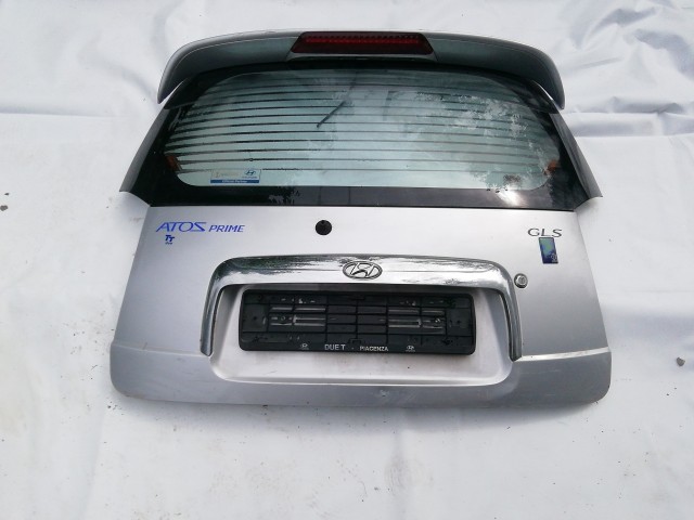 201801 Hyundai Atos 1999-2003 Csomagtérajtó, a képen látható sérüléssel