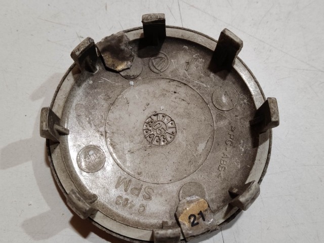 201949 Alfa Romeo 145,146, 147,156,166,Gt alufelni közép kupak a képen látható állapotban