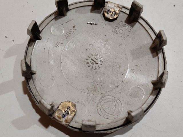 204038 Alfa Romeo 159, Brera, Spider, Giulietta alufelni közép kupak, a képen látható állapotban