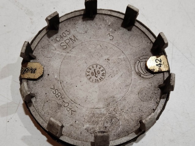 204044 Alfa Romeo 159, Brera, Spider, Giulietta alufelni közép kupak, a képen látható állapotban