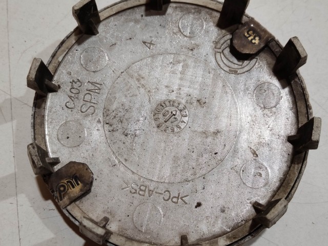 204047 Alfa Romeo 159, Brera, Spider, Giulietta alufelni közép kupak, a képen látható állapotban