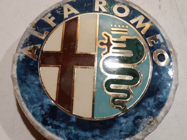 204049 Alfa Romeo 159, Brera, Spider, Giulietta alufelni közép kupak, a képen látható állapotban