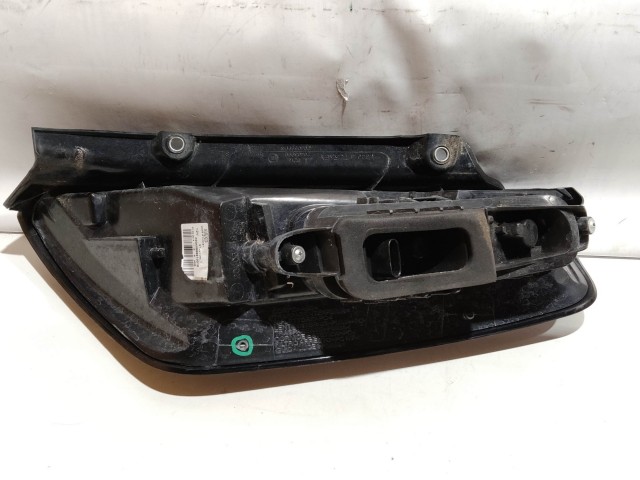 204060 Fiat Punto Evo bal hátsó lámpa, a képen látható sérüléssel, ocál csatlakozós kivitel!!!