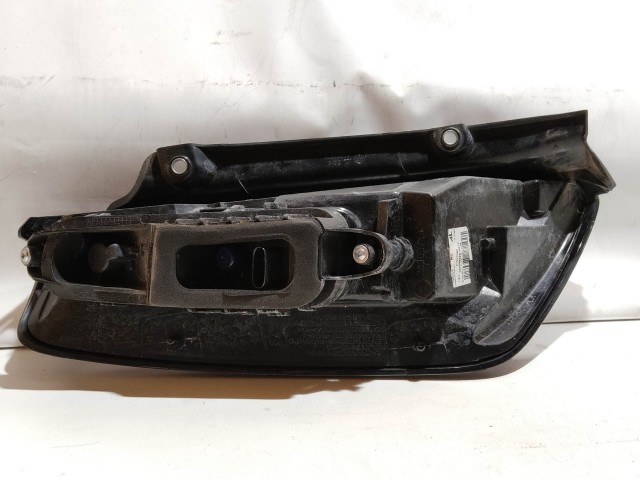 204062 Fiat Punto Evo jobb hátsó lámpa, ovál csatlakozós 51927094