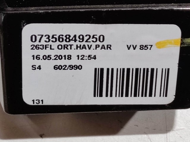 Közép konzol Használt 