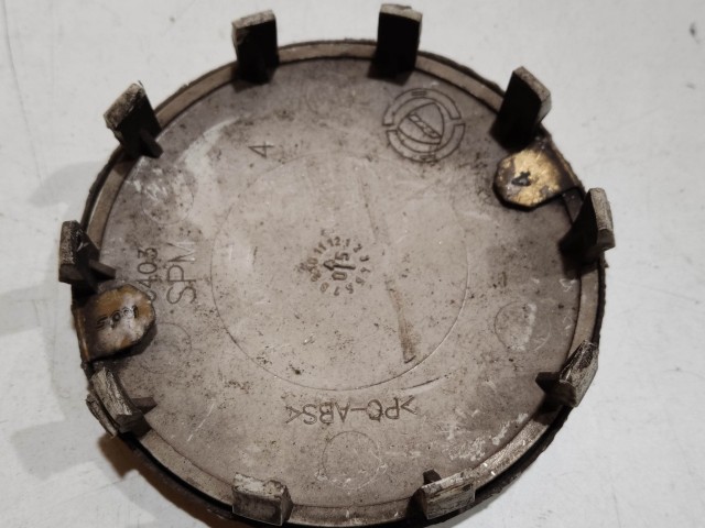 204072 Alfa Romeo 159, Brera, Spider, Giulietta alufelni közép kupak, a képen látható állapotban