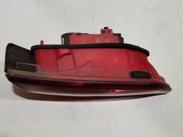 204146 Alfa Romeo 159 bal hátsó belső lámpa 50504822