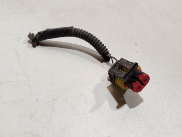 204169 Alfa Romeo GT 2003-2010 bal hátsó lámpa elektromos csatlakozó