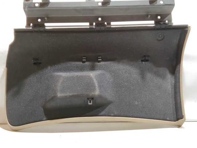 204182 Alfa Romeo 147, Gt bézs kesztyűtartó ajtó 735292502
