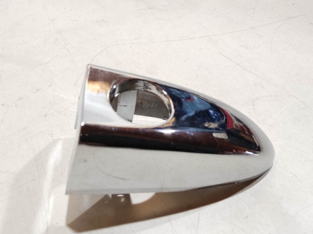 202074 Lancia Ypsilon II. 2003-2011 bal első külső kilincs vég 