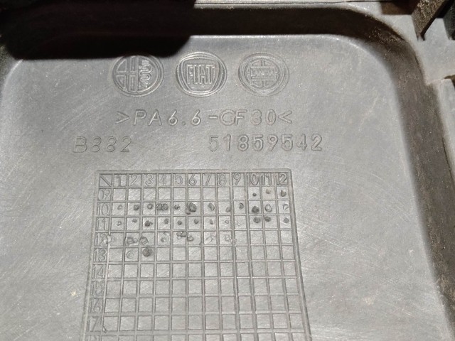 204188 Alfa Romeo Giulietta 1,6-2,0 16v Diesel motorburkolat 51859542