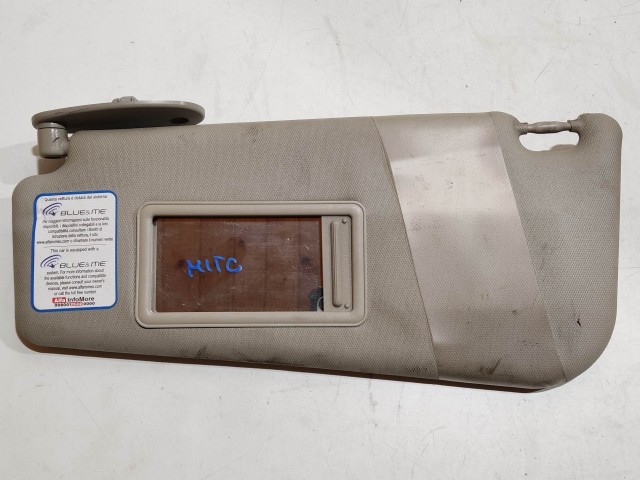 204192 Alfa Romeo MiTo 2008-2018 bal oldali napellenző