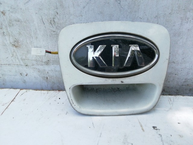 Kia Rio 2011-2017 2011-2017 Kilincs Használt  csomagtér ajtó külső a képen látható sérüléssel