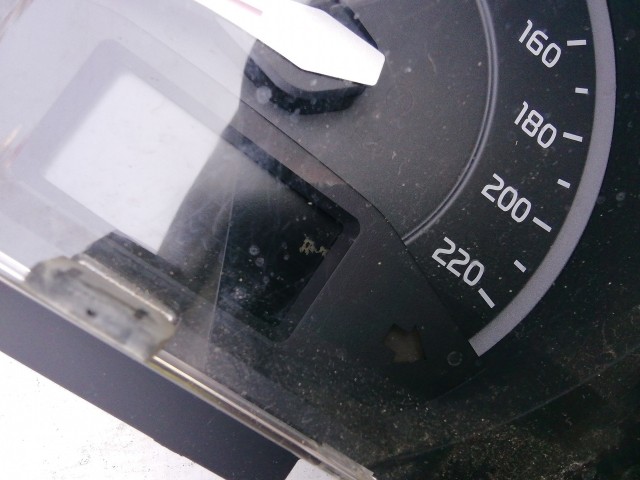 Kia Rio 2011-2017 benzines Óracsoport (kilométeróra) kijelző hibás!!